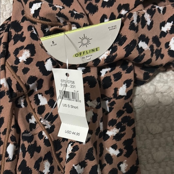 NWT AERIE | Leopard Print pink Leggings size S Short - Picture 2 of 3